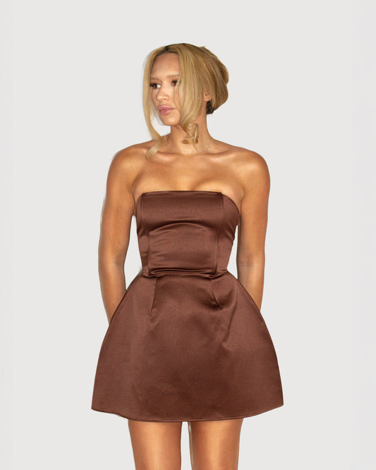Mocha Mousse Mini